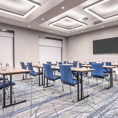 Holiday Inn Express & Suites Austin Airport East By Ihg Екстериор снимка