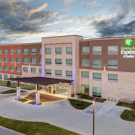 Holiday Inn Express & Suites Austin Airport East By Ihg Екстериор снимка