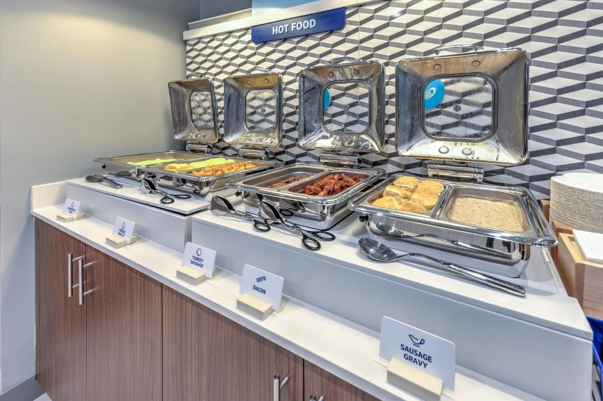 Holiday Inn Express & Suites Austin Airport East By Ihg Екстериор снимка